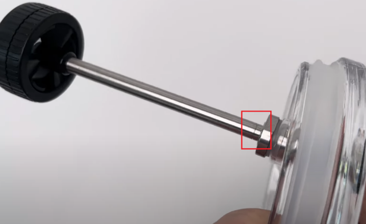 Adjusting the Shaft